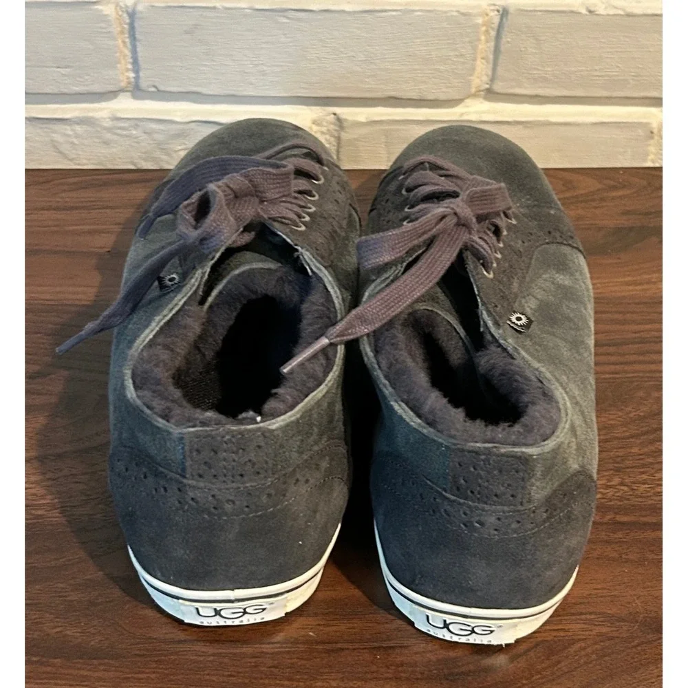 UGG Australia Men's Roxford Bomber Dark Gray Suede Fur Lined Sneakers‎ Size 11.5